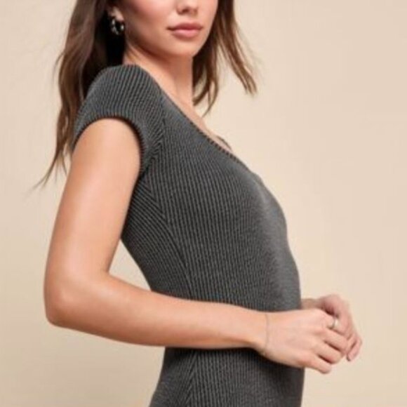 Lulu's Casually Essential Charcoal Gray Ribbed Cap Sleeve Bodysuit - Size S - Picture 1 of 5
